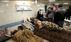 İsrail Gazze'de Şifa Hastanesi'ni kuşattı: Ölü ve yaralılar var!