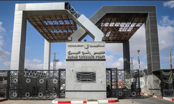 İsrail Refah'ta Mısır'a açılan sınır kapısını ele geçirildi!