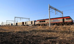 Bakan duyurdu: İlk ihracat treni dün Türkiye'den Azerbaycan'a doğru yola çıktı