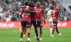 Beşiktaş Hatayspor karşısında yenilgiden 90+7'de kurtuldu