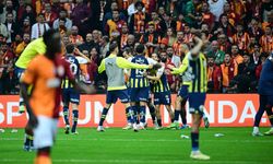 Fenerbahçe bitti demeden bitmedi. Galatasaray yıkıldı. Şampiyonluk son haftaya kaldı