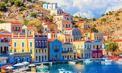 Ünlü televizyon sunucusu Yunanistan'ın turistik adasında ölü bulundu