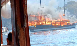 Marmaris'te bir teknede yangın: Yaralılar var!