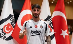 Beşiktaş yeni transferini açıkladı. Formayı da giydi