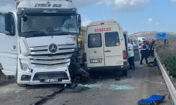 Adana'da feci kaza: Mehmet Emin Ulusoy, Erol Durmuş, Mustafa Okur ve Mehmet Çetin öldü!