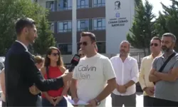 “Cumhurbaşkanlığında Kuzenim Var” diyen veli öğretmeni sürdürdü: Veliler adalet arayışında