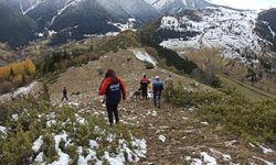 Artvin’de kayıp işçiyi arama çalışmaları sürüyor