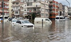 Antalya’da sel felaketi: 403 kişi kurtarıldı, turistler tahliye edildi