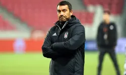 Beşiktaş’ta ayrılık çanları çalıyor: Giovanni van Bronckhorst idmana çıkmadı