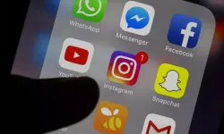 Sosyal medya platformları WhatsApp, Facebook ve Instagram çöktü