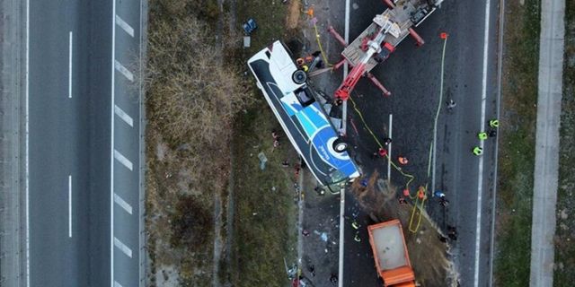 Bolu'da yolcu otobüsünün devrildiği kazada yaralanan yolculardan 28'i taburcu edildi