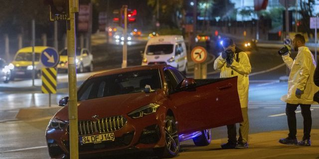 Kağıthane'de ışıklarda duran otomobile silahlı saldırı: Bayram Diril öldü