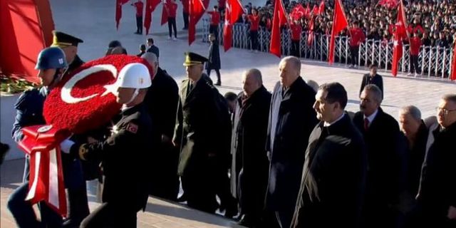 Atatürk için Anıtkabir'de devlet töreni düzenlendi