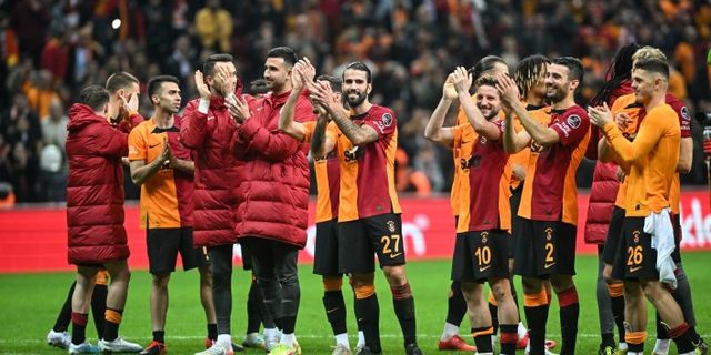 Galatasaray'ı Antalyaspor da durduramadı. 9'da 9 yaptı, Okan Buruk rekor kırdı