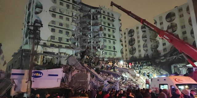 Kahramanmaraş'ta 7.6 büyüklüğünde bir deprem daha meydana geldi!