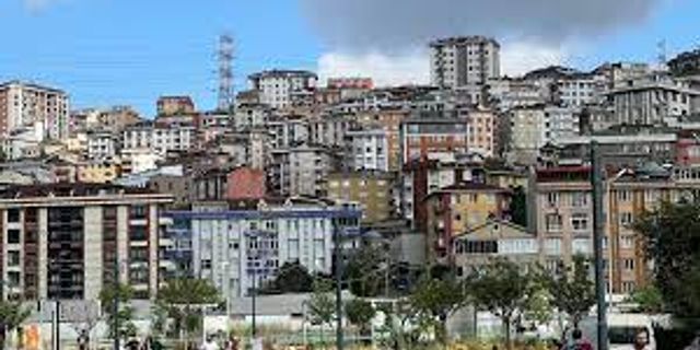 Bütün ev sahipleriyle kiracıları ilgilendiriyor: İstanbul'da binalarla ilgili flaş karar
