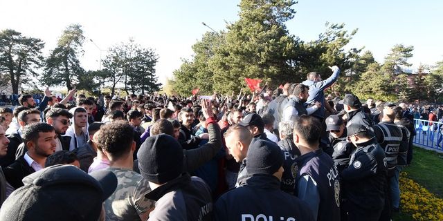 Bekir Bozdağ'dan Erzurum'daki olaylarla ilgili açıklama: Kararı duyurdu