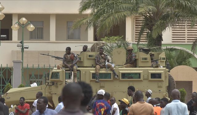 İkide bir darbe olan Burkina Faso'da yine darbe girişimi 
