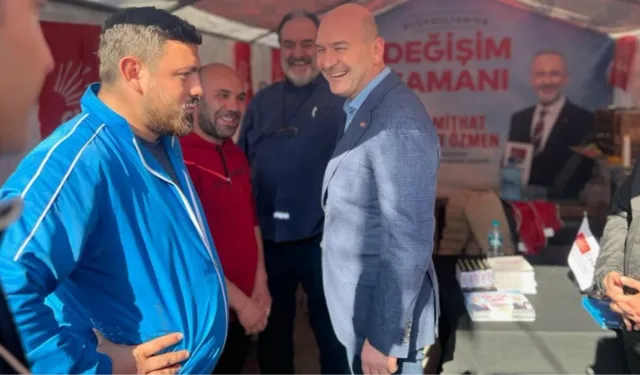 CHP'nin seçim standını ziyaret eden Süleyman Soylu'yu güldüren istek