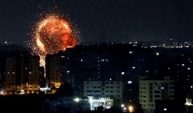 İsrail'den İran'a misilleme saldırısı! Gece Irak ve Suriye'de de patlama sesi