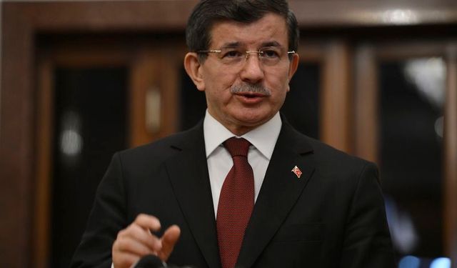 Davutoğlu’ndan Esad’a sert eleştiri! Esad, Erdoğan'a verdiği küstah cevapların bedelini ödüyor