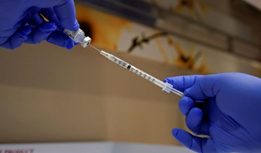 Yan etkileri ortaya çıktı: Almanya Biontech aşısı olanlara tazminat ödemeye başladı