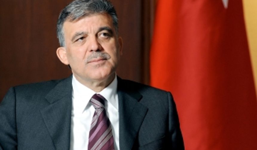 Abdullah Gül'den videolu paylaşım: 'Yarın 30 Ağustos, çok şükür hasta filan değilim'