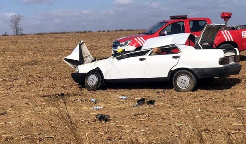 Tekirdağ'da otomobil takla attı: Kübra Özen öldü