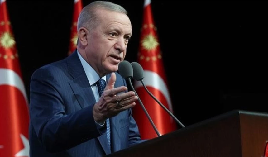 Cumhurbaşkanı Erdoğan: 19 Mayıs güçlü Türkiye'nin inşasında ilk tuğlanın konulduğu tarihtir