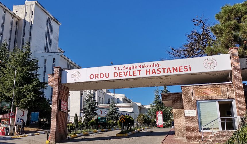 Liseliler arasında bıçaklı kavga: 16 yaşındaki Arda Yılmaz hayatını kaybetti