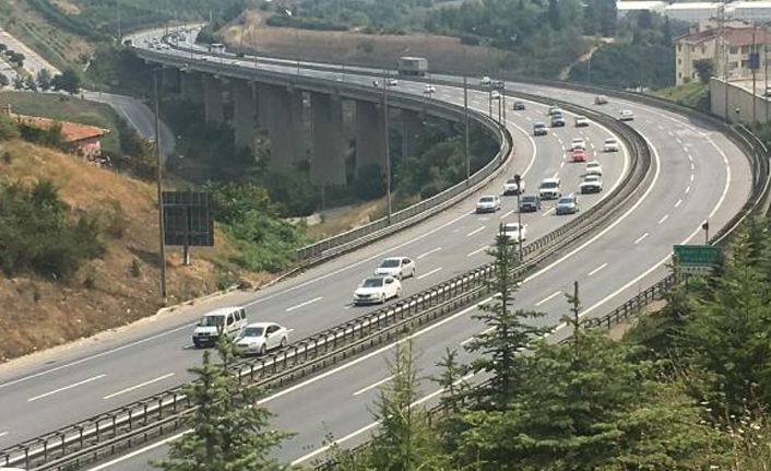 Kocaeli'de Bayramda 10 Kilometrede Bir Trafik Ekibi Bulunacak ...